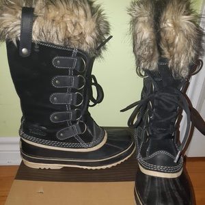 SOREL Waterproof Boots